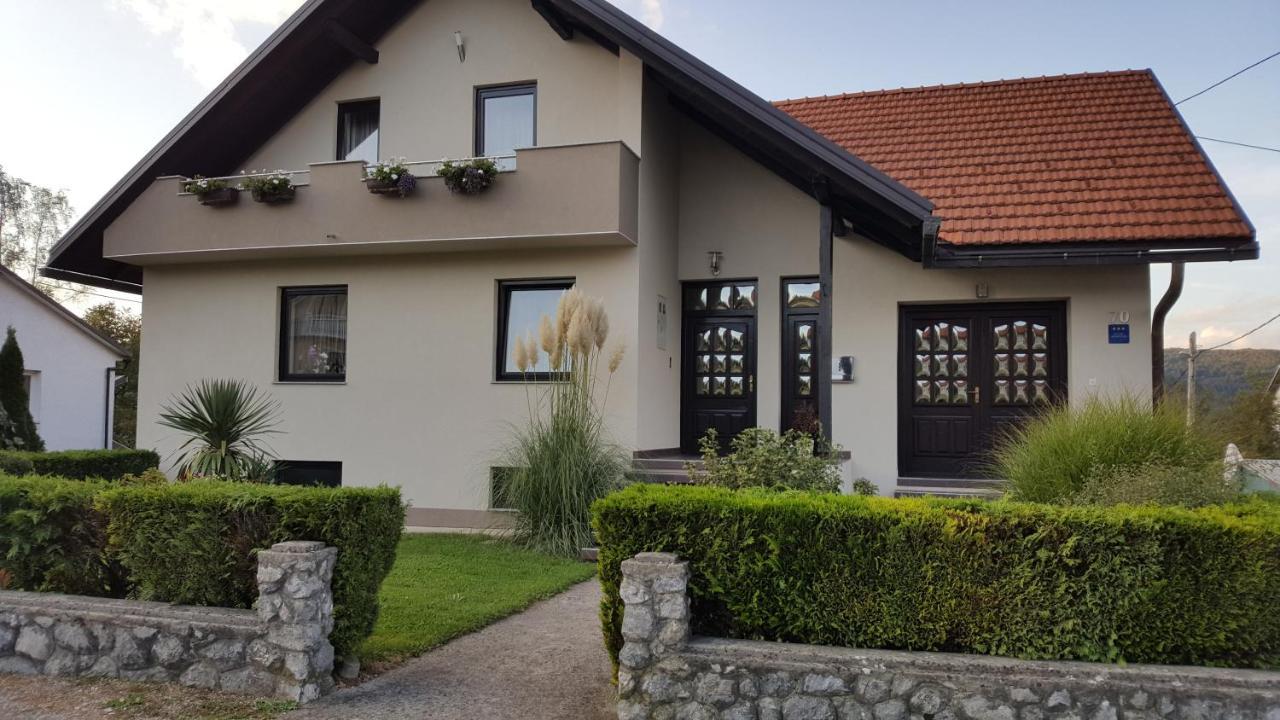 Studio Apartman Salopek Ogulin Buitenkant foto