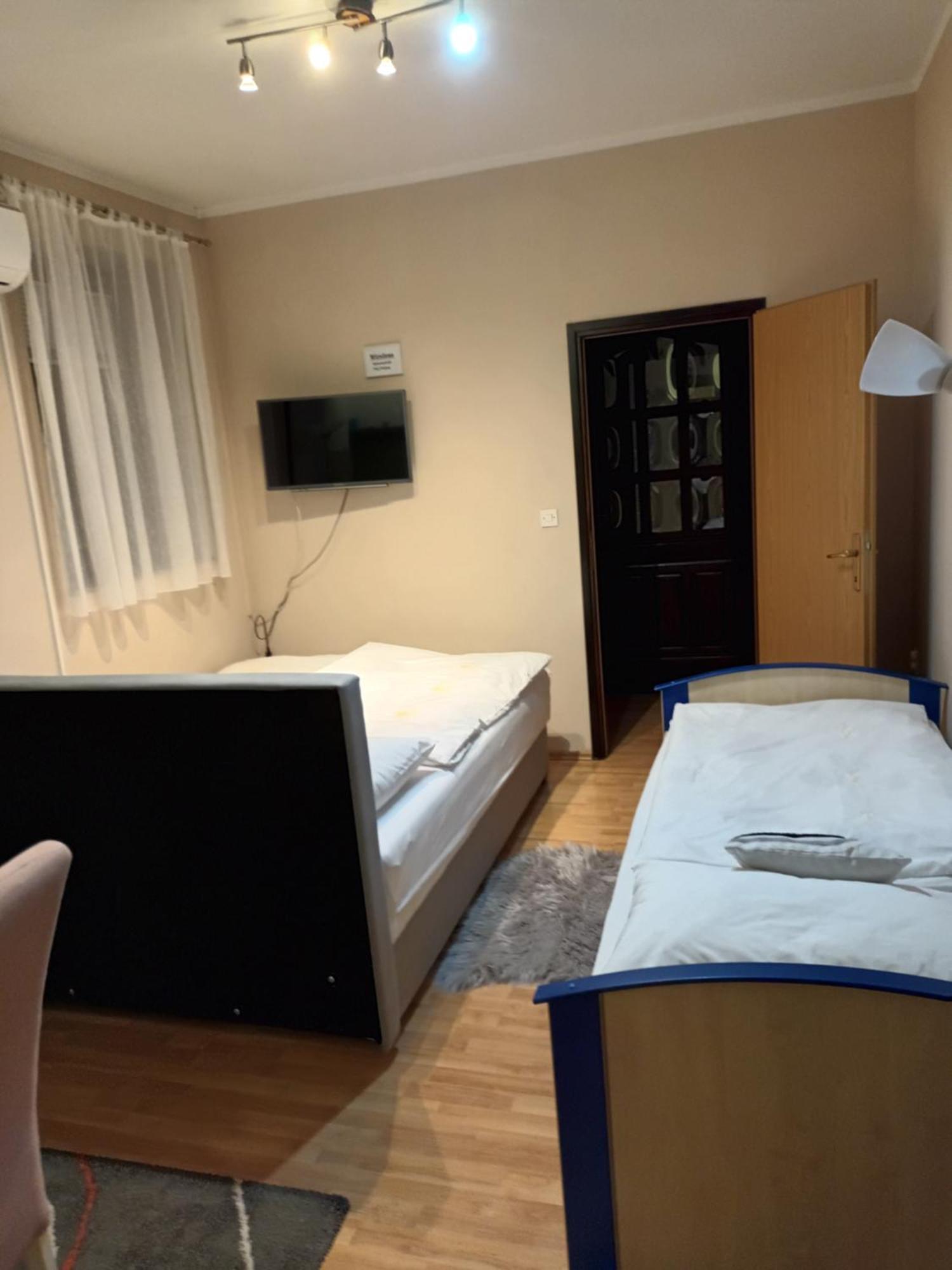 Studio Apartman Salopek Ogulin Buitenkant foto